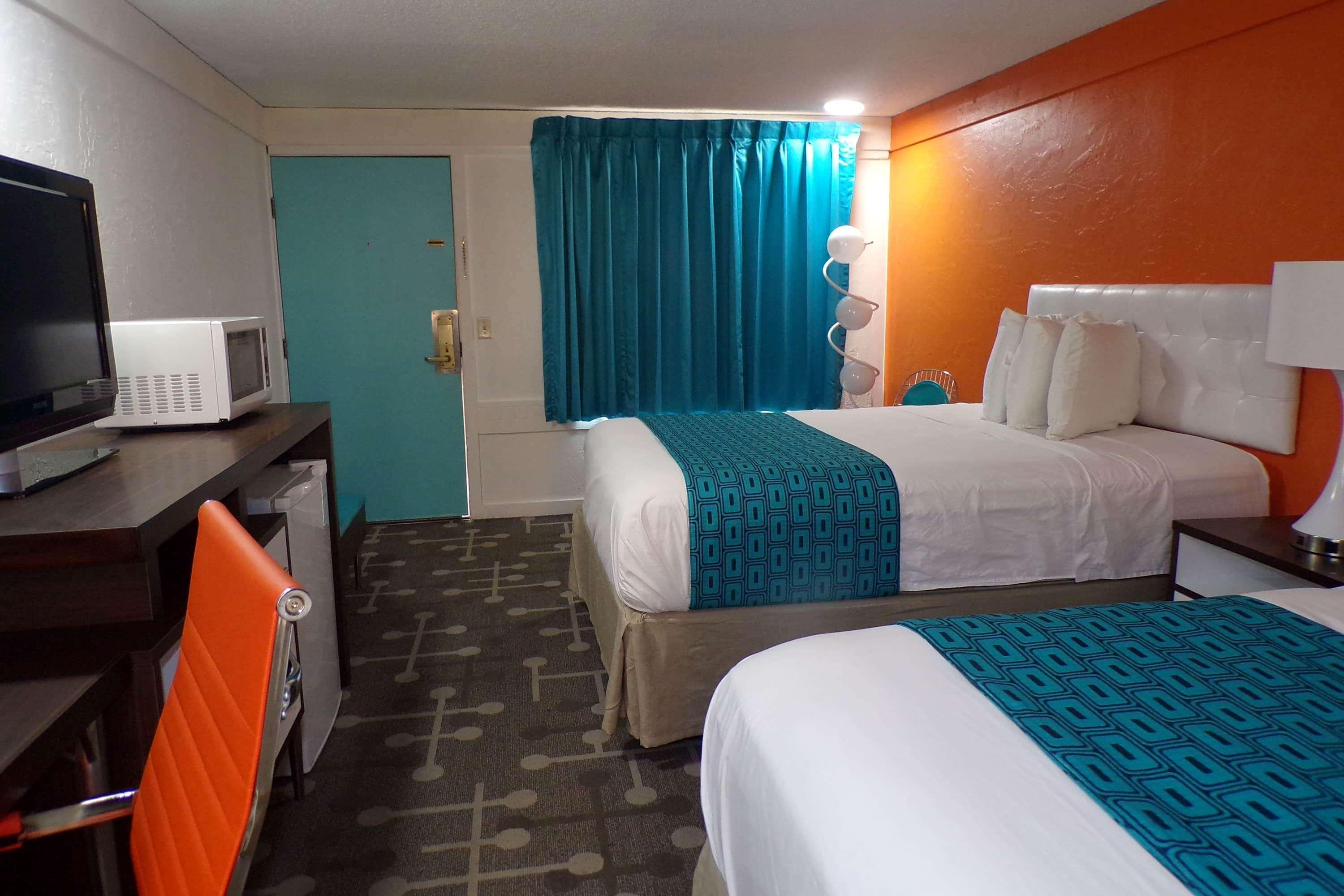Dover Inn And Suites Esterno foto
