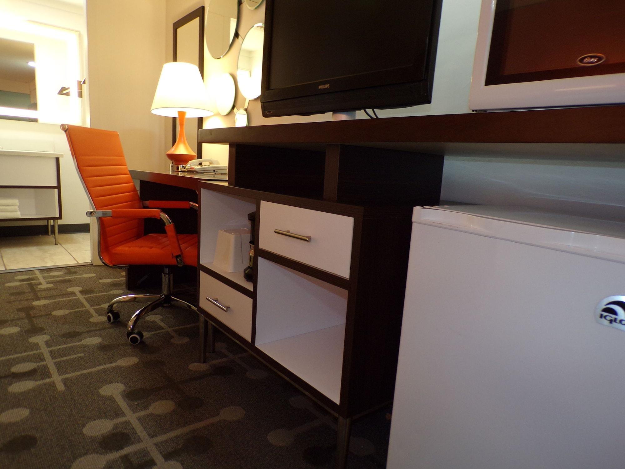 Dover Inn And Suites Esterno foto